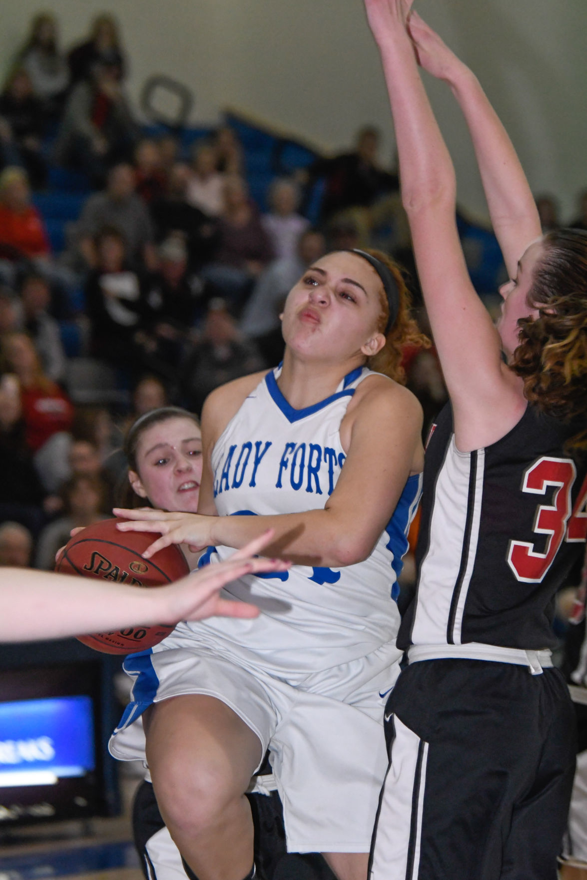 Girls Basketballl semifinal